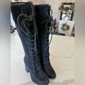 Frye women’s black suede boots